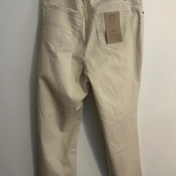 Frye & Co Cream Harper Mid-rise Flare button-fly crop pants, size 18W - Picture 2 of 5
